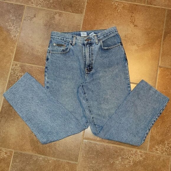 Calvin Klein Jeans High Rise Mom Jean Double Stone Wash - Picture 7 of 16